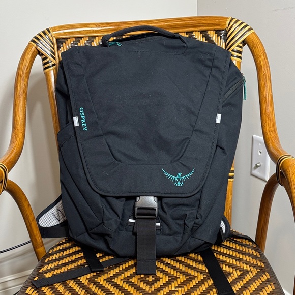 Osprey Flap Jill Hiking Backpack - Picture 1 of 5